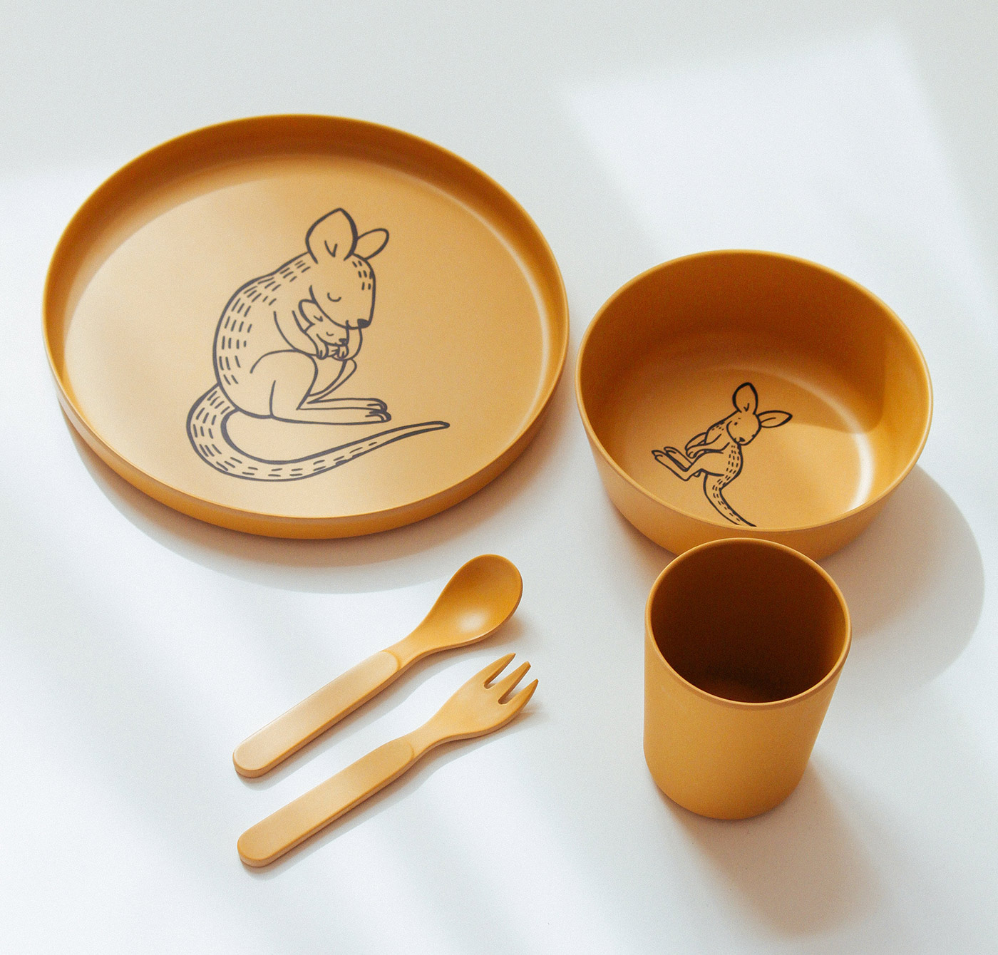 Vajilla infantil de bambú