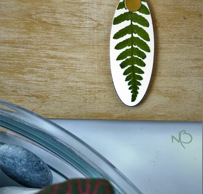 colgante colección BOTANICA. Hoja de Helecho